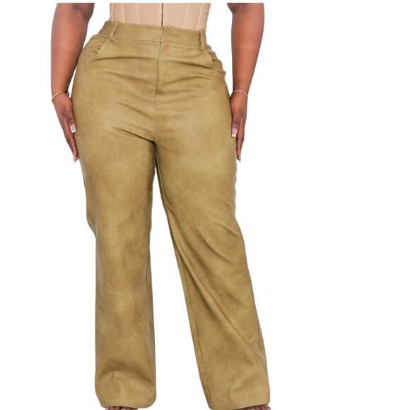 PrettyLittleThing Plus Olive Washed Faux Leather Straight Trousers Size 18 NWT - Picture 2 of 14